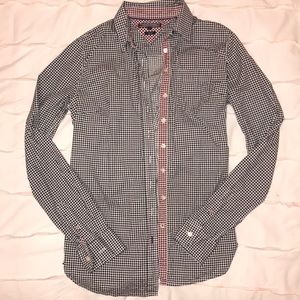 Tommy Hilfiger button up